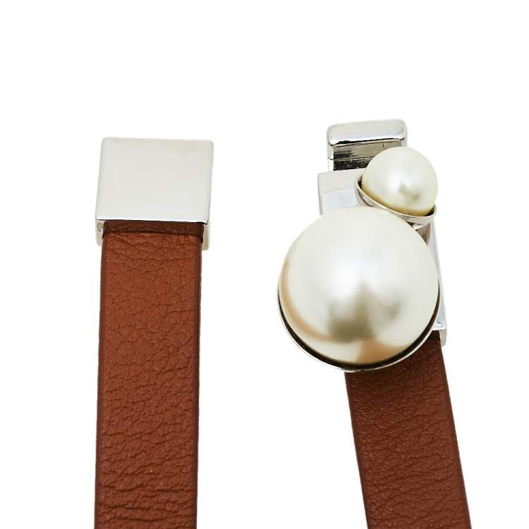 Pre Owned Dior Silver Tone Brown Leather & Faux Pearl Mise en Dior Wrap Bracelet 