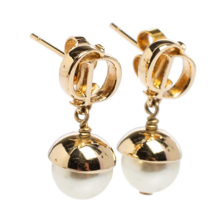 Pre Owned Dior Mise en Dior Faux Pearl Gold Tone Drop Earrings