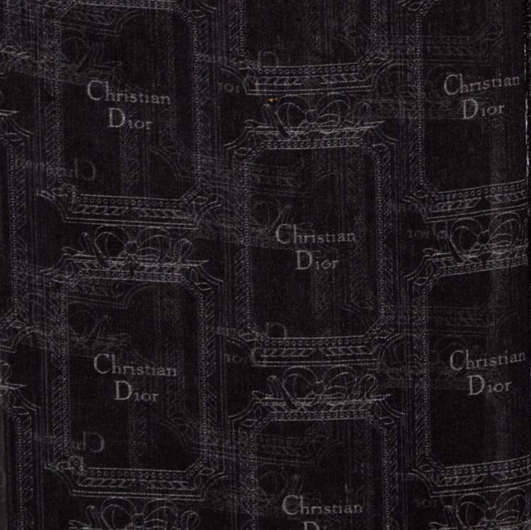 مملوكة مسبقًا Dior Black Logo Frame Print Silk Scarf