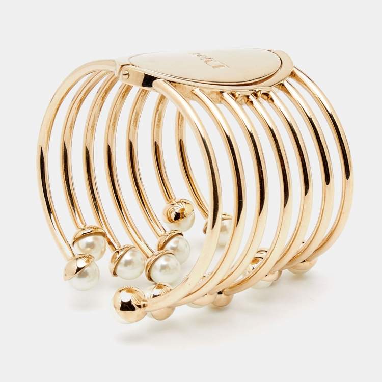Pre Owned Dior Gold Tone & Faux Pearl Diorific Cuff Bracelet M