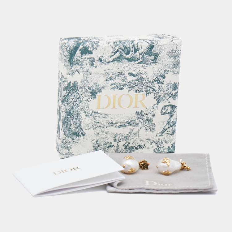 Pre Owned Dior Faux Pearl Gold Tone Earrings