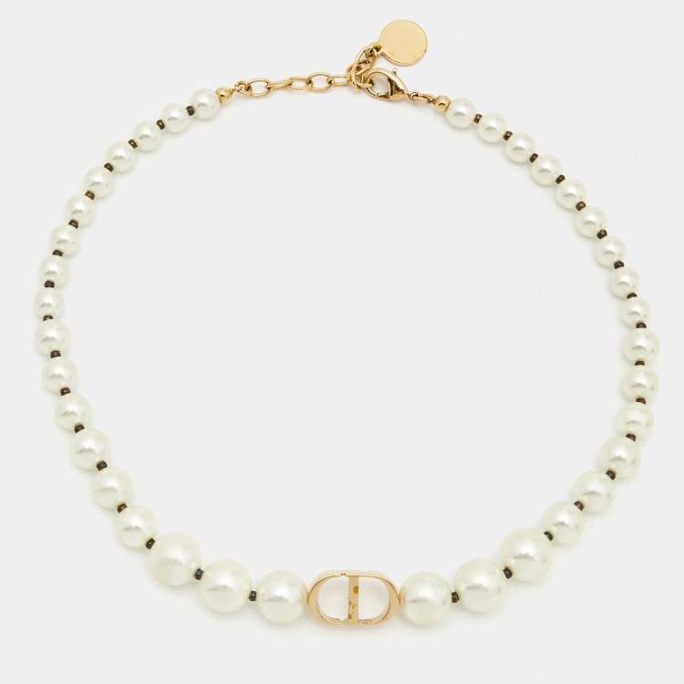 Pre Owned Dior 30 Montaigne Faux Pearl Gold Tone Choker Necklace