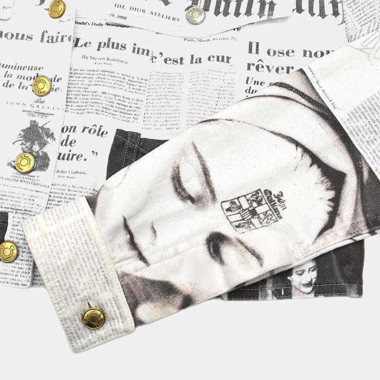 Pre Owned Christian Dior #0H12021164 Newspaper Print Jacket White XS - S