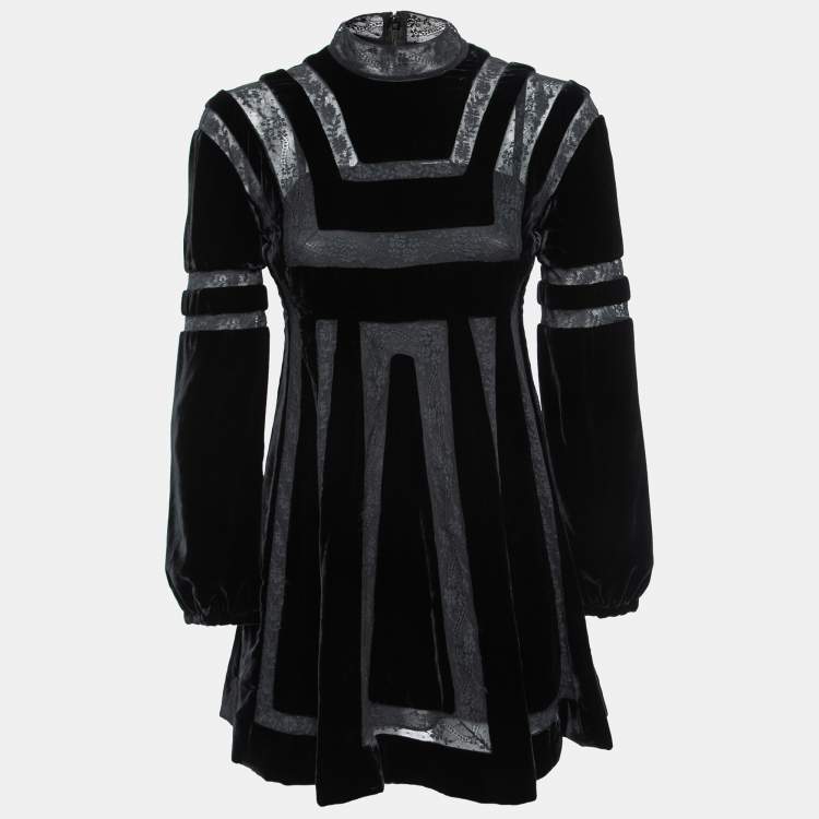 مملوكة مسبقًا Christian Dior Black Velvet & Lace Panelled Mini Dress S