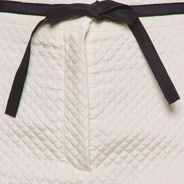 Pre Owned Christian Dior White Silk Blend Diamond Quilted Bermuda Shorts M