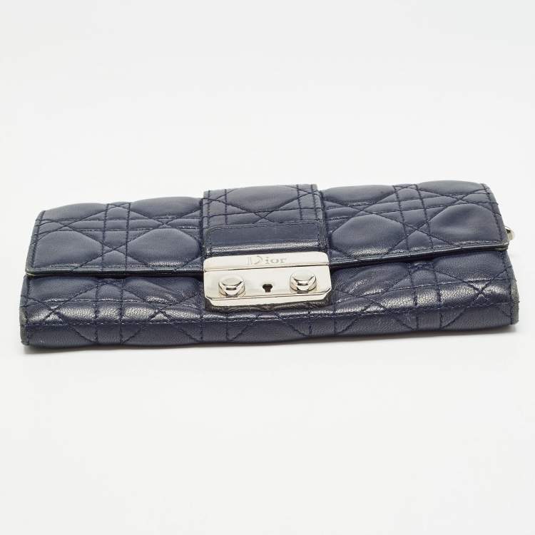 Pre Owned Dior Navy Blue Cannage Quilted Leather New Lock Wallet on Chain