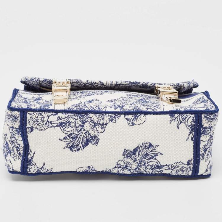 Pre Owned Dior Navy Blue/White Embroidery Canvas Diorcamp Bag