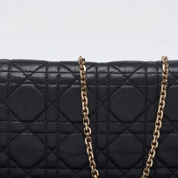 Pre Owned Dior Black Quilted Leather Lady Dior Chain Clutch