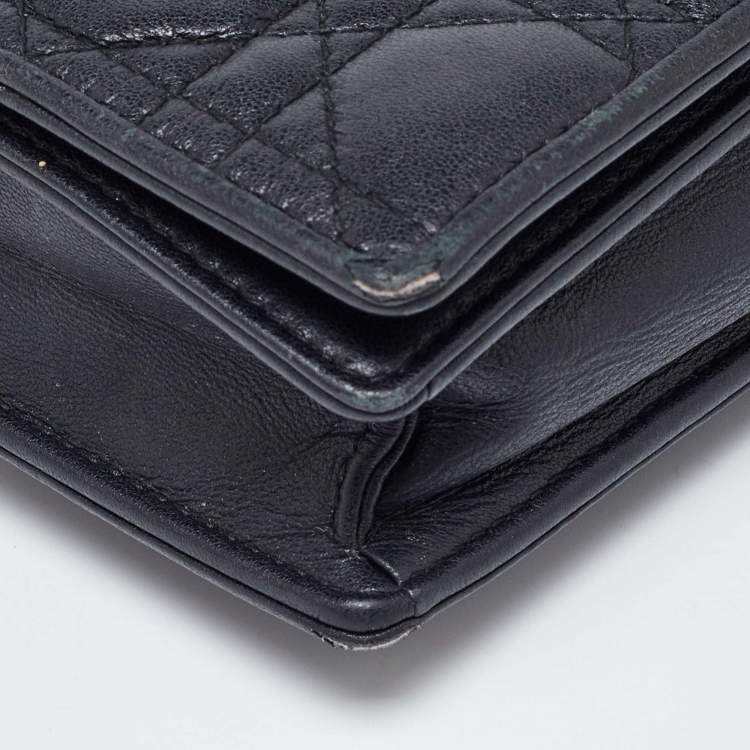 Pre Owned Dior Black Quilted Leather Lady Dior Chain Clutch