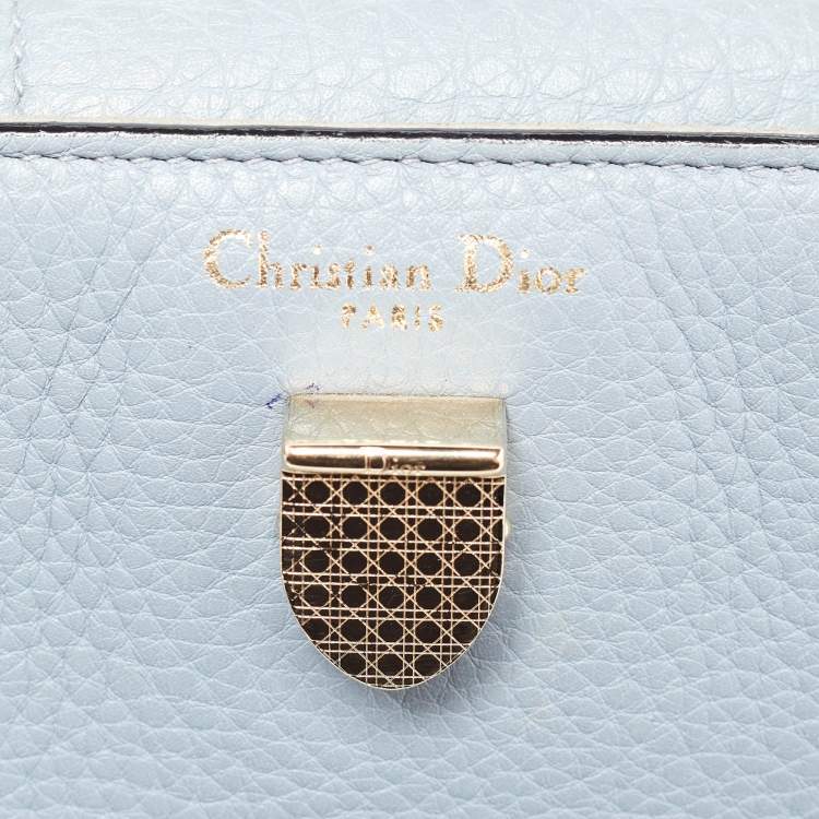 مملوكة مسبقًا Dior Blue Leather Mini Diorever Tote