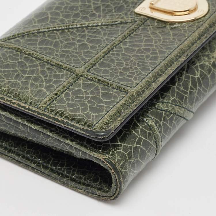 Pre Owned Dior Green Crackled Patent Leather Diorama Wallet On Chain