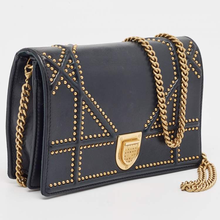 Pre Owned Dior Navy Blue Leather Leather Diorama Wallet On Chain