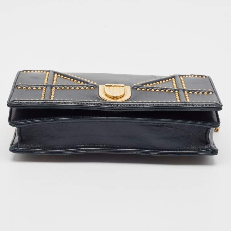 Pre Owned Dior Navy Blue Leather Leather Diorama Wallet On Chain