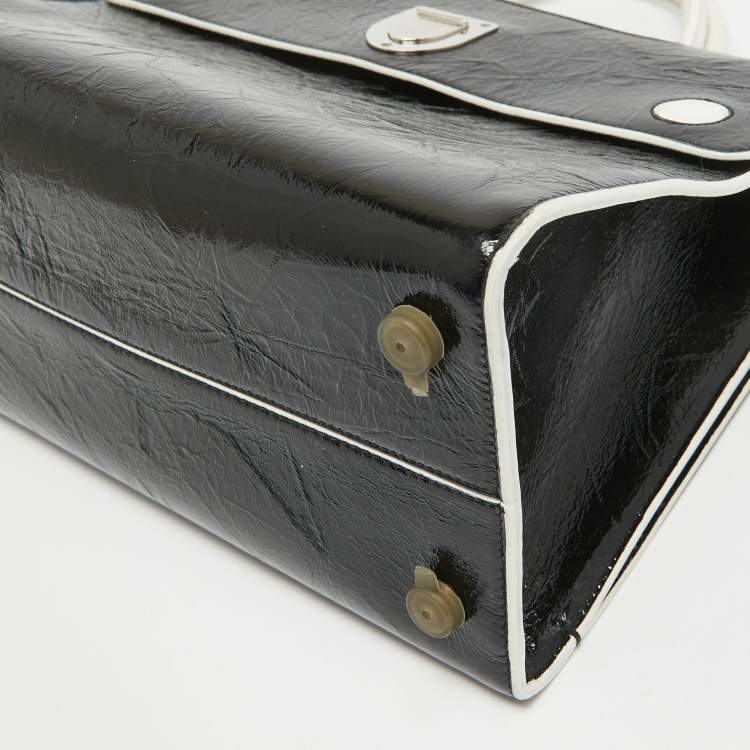Pre Owned Dior Black/White Crinkled Patent Leather Medium Diorever Top Handle Bag