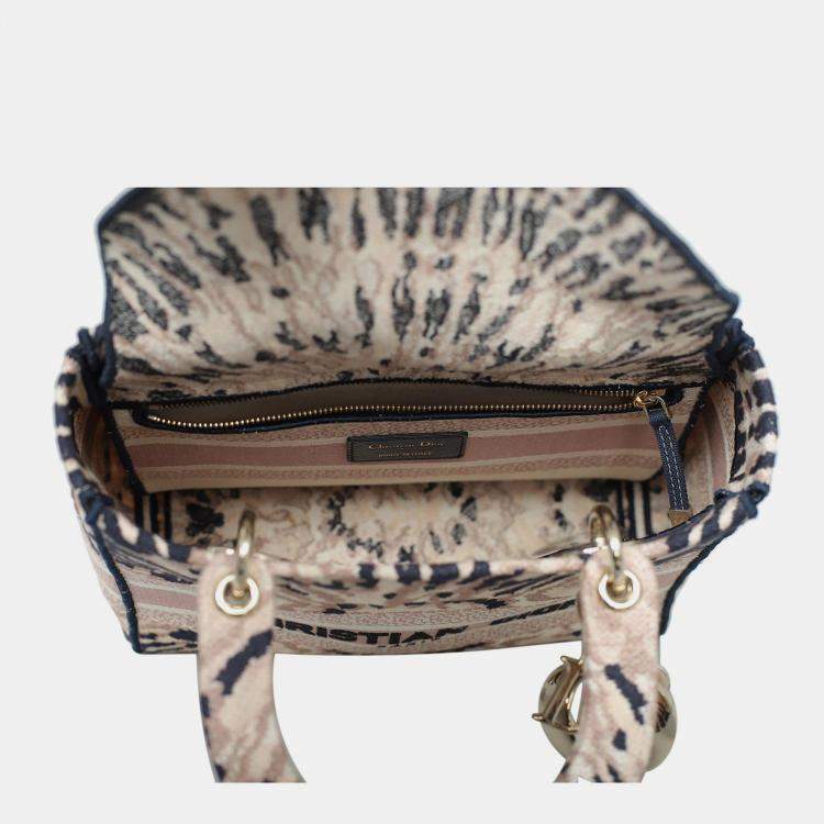 Pre Owned Christian Dior Medium Tie Dye Embroidery Canvas Lady D-Lite Bag