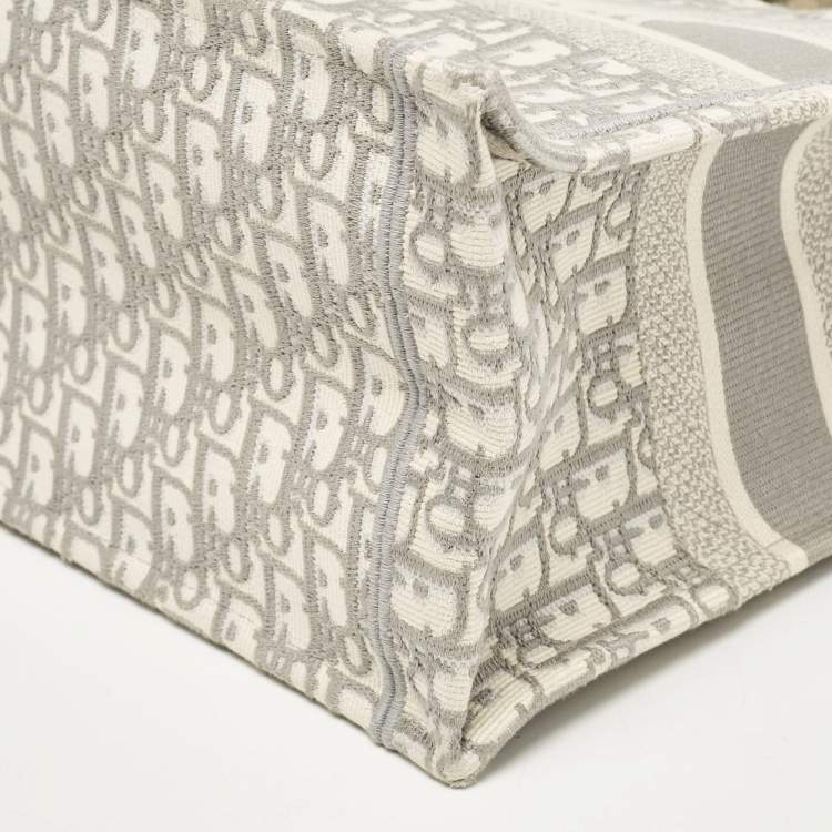 Pre Owned Dior Grey Oblique Embroidered Canvas Medium Book Tote