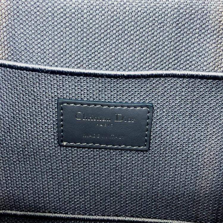Pre Owned Dior blue Embroidery Vanity bag