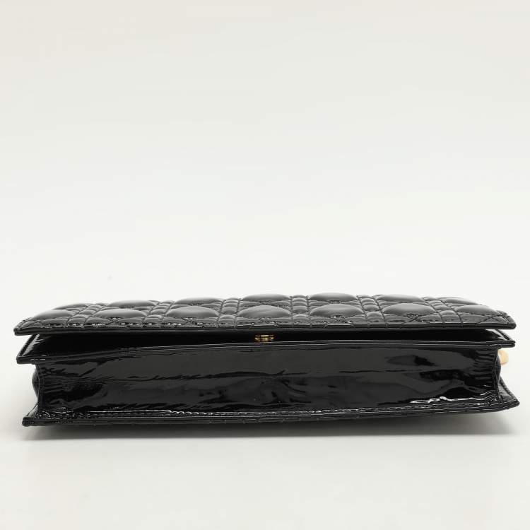 Pre Owned Dior Black Quilted Cannage Patent Leather Lady Dior Chain Clutch