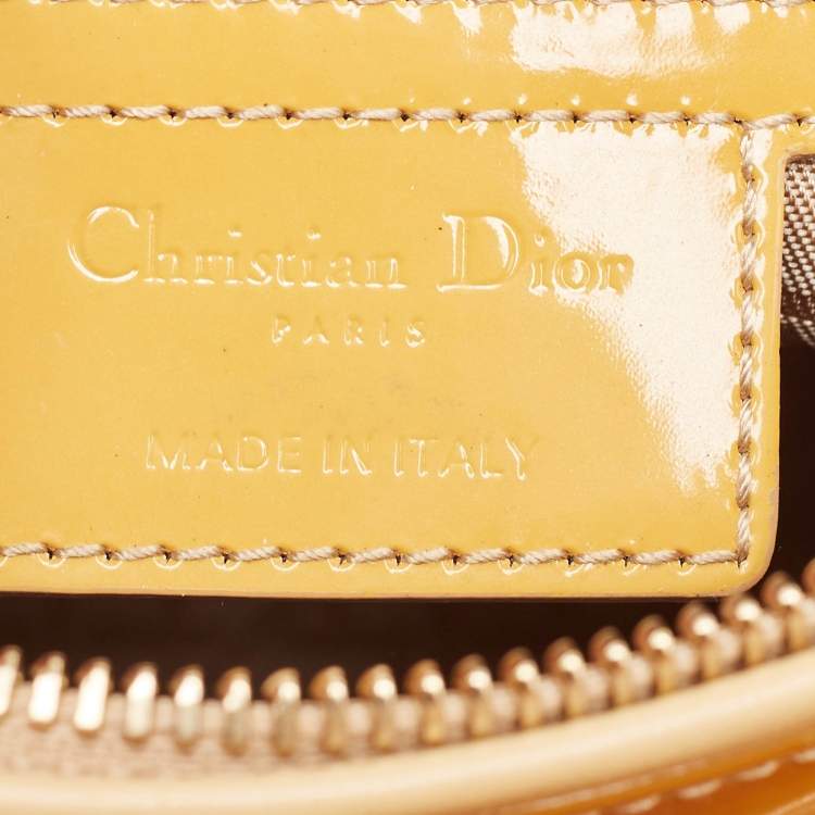 مملوكة مسبقًا Dior Yellow Cannage Patent Leather Medium Lady Dior Tote