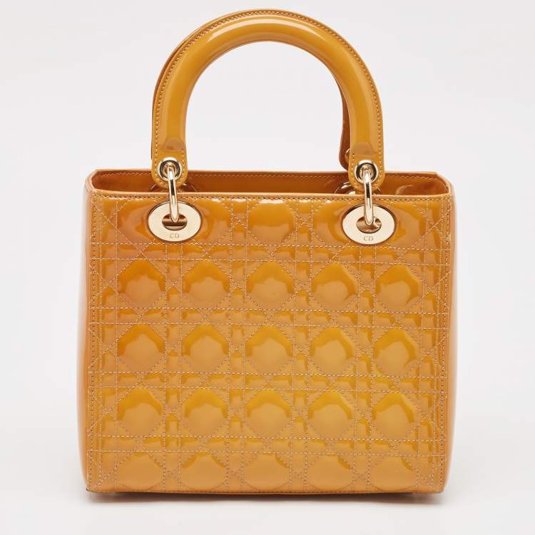 مملوكة مسبقًا Dior Yellow Cannage Patent Leather Medium Lady Dior Tote