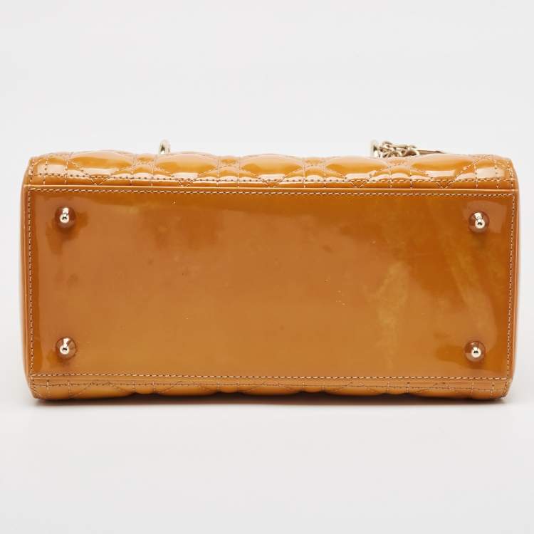 مملوكة مسبقًا Dior Yellow Cannage Patent Leather Medium Lady Dior Tote