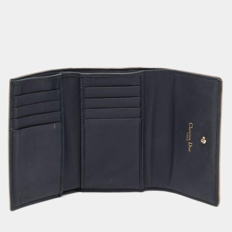 Pre Owned Dior Gold Mircoannage Patent Leather Diorama Trifold Wallet
