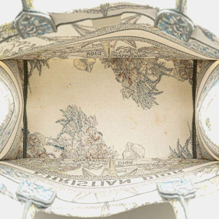 Pre Owned Christian Dior White Multicolor Jacquard Dior Reve D'Anfini Book Tote Bag