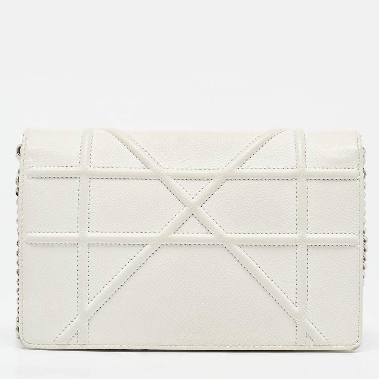 Pre Owned Dior White Cannage Leather Diorama Wallet On Chain