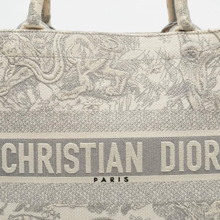 Pre Owned Dior Grey/White Embroidered Toile de Jouy Canvas Medium Book Tote 