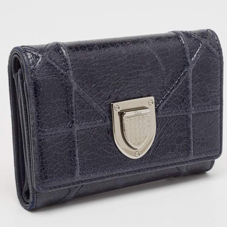 Pre Owned Dior Navy Blue Patent Leather Diorama Trifold Wallet