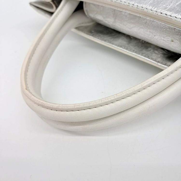 Pre Owned Dior Silver Laminated Leather Medium Diorever Bag
