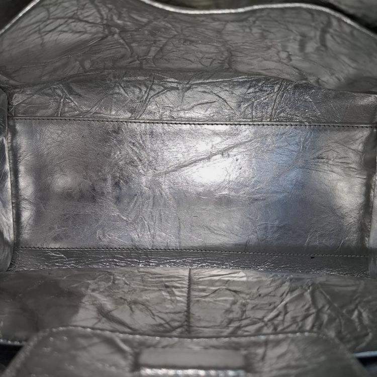 Pre Owned Dior Silver Laminated Leather Medium Diorever Bag