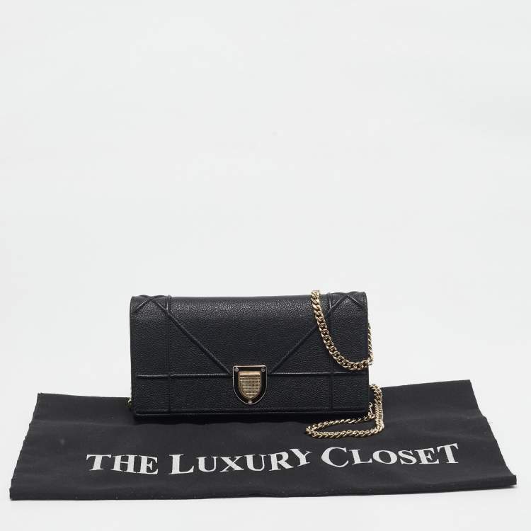 Pre Owned Dior Black Leather Diorama Chain Clutch