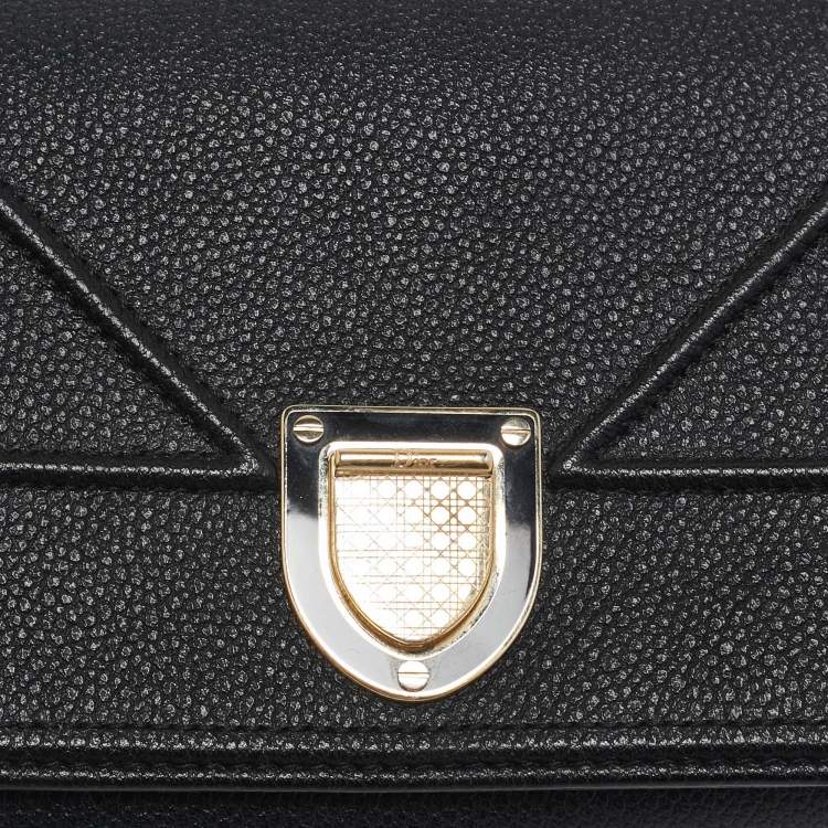 Pre Owned Dior Black Leather Diorama Chain Clutch