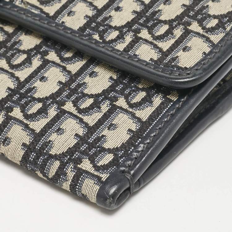 مملوكة مسبقًا Dior Navy Blue Oblique Canvas 30 Montaigne Chain Clutch