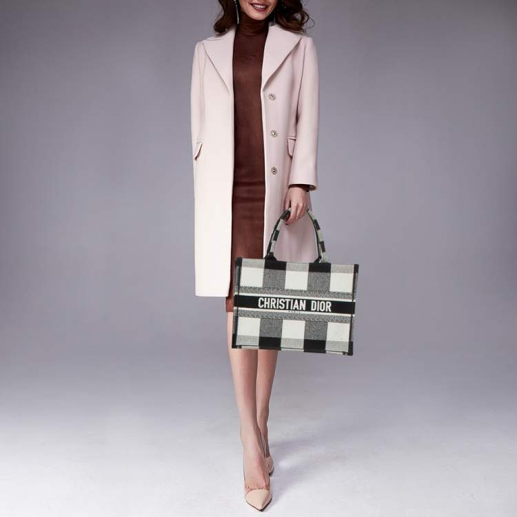 Pre Owned Dior Black/White Check'N'Dior Canvas Medium Book Tote