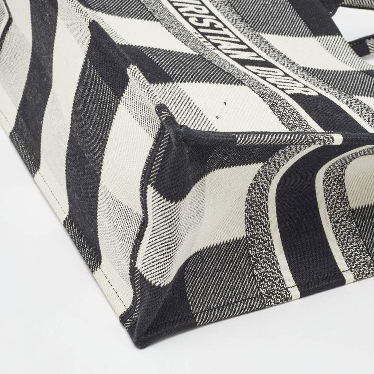 Pre Owned Dior Black/White Check'N'Dior Canvas Medium Book Tote