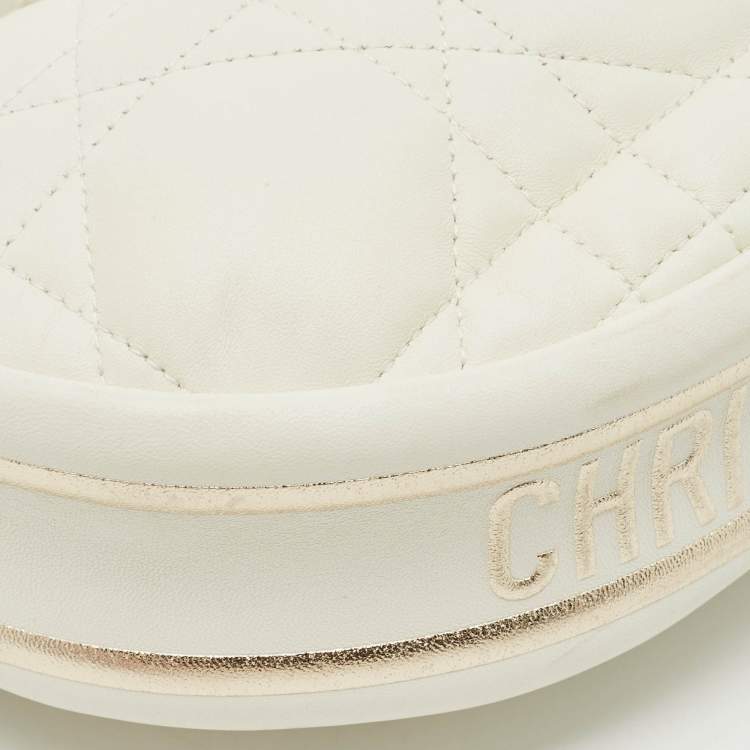 Pre Owned Dior White/Gold Macrocannage Leather Small Vibe Hobo