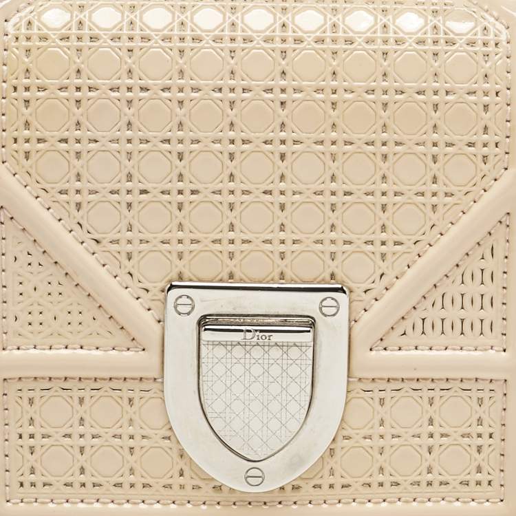 Pre Owned Dior Pink Microcannage Patent Leather Diorama Pouch