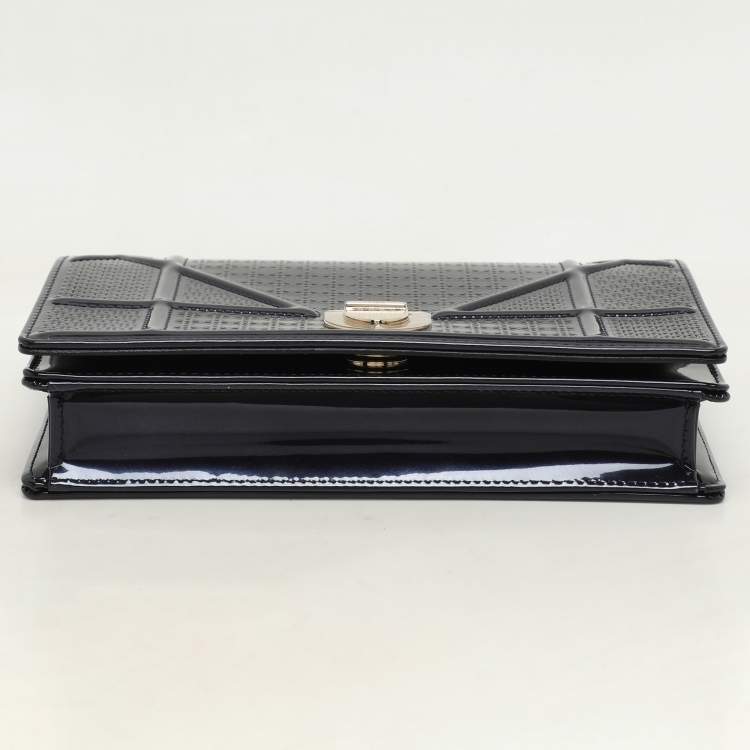 Pre Owned Dior Blue Leather Diorama Wallet on Chain