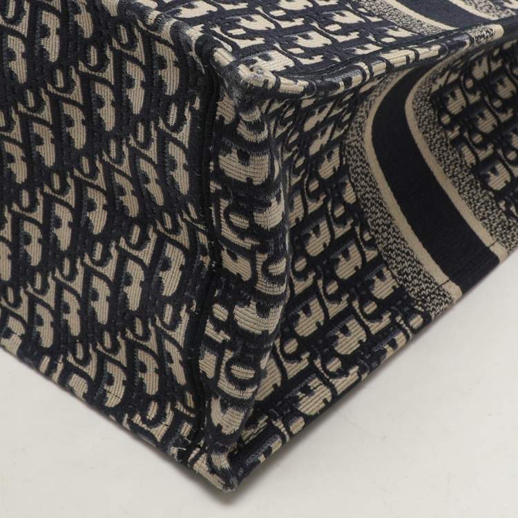Pre Owned Dior Navy Blue Oblique Embroidered Canvas Large Book Tote