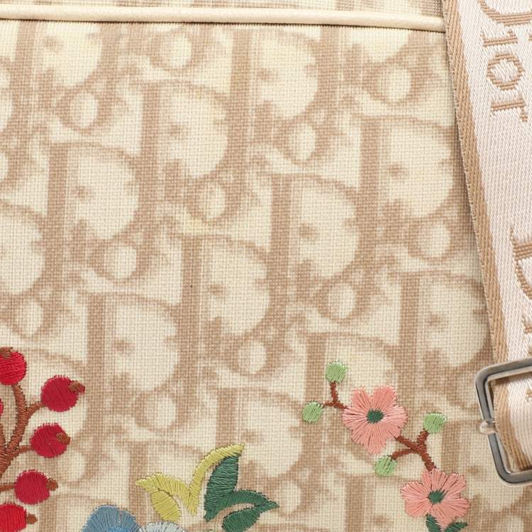 Pre Owned Dior Beige/Cream Diorissimo Canvas and Leather Crossbody Bag