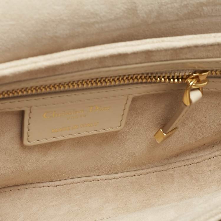 Pre Owned Dior Beige Leather CD Signature Flap Crossbody Bag
