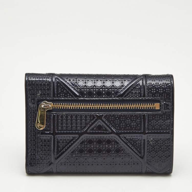 Pre Owned Dior Blue Patent Leather Diorama Trifold Compact Wallet