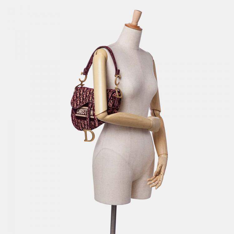 مملوكة مسبقًا Dior Burgundy Oblique Embroidered Velvet Saddle Bag