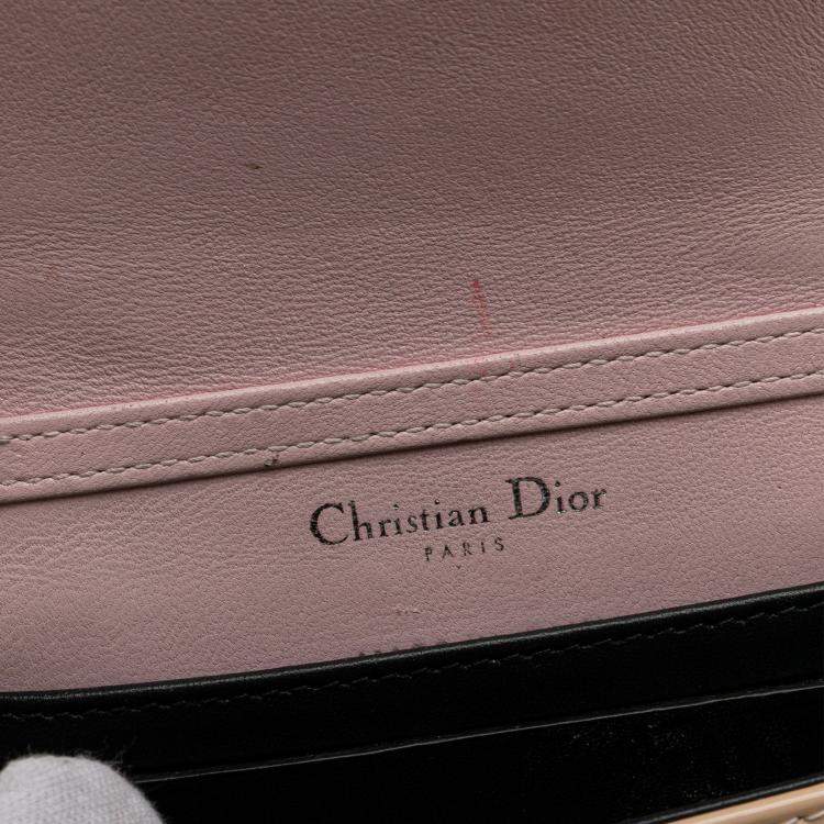 Pre Owned Dior Beige Baby Patent Microcannage Diorama Flap