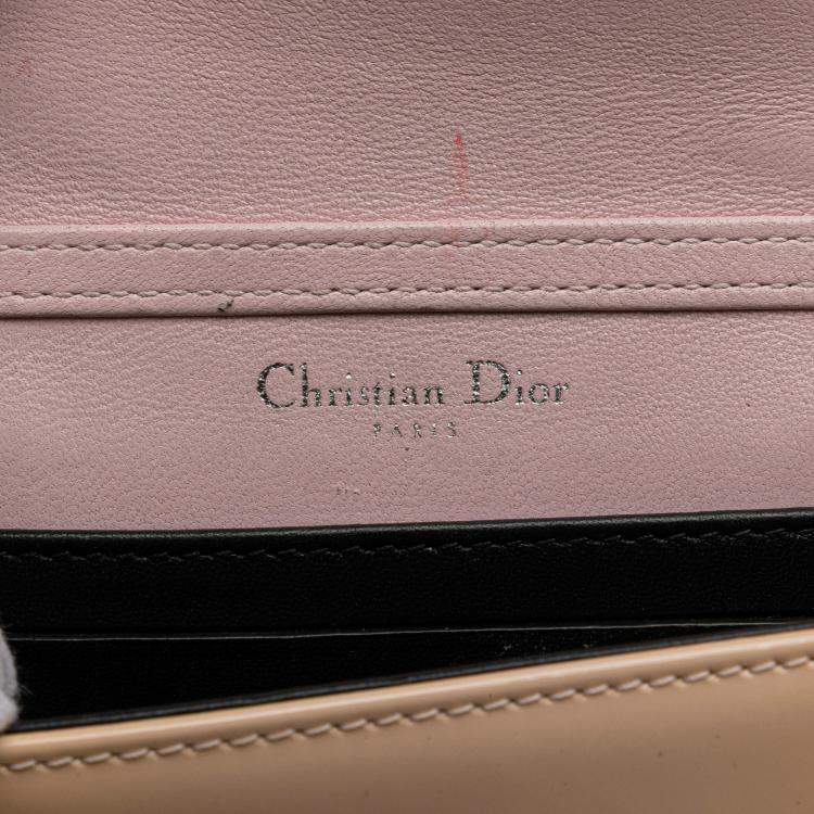 Pre Owned Dior Beige Baby Patent Microcannage Diorama Flap