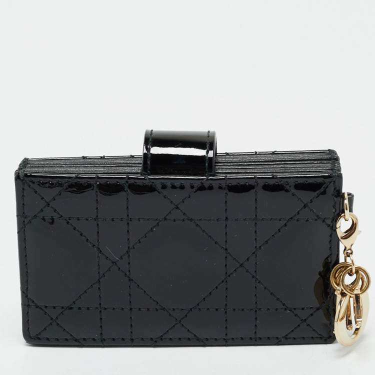 مملوكة مسبقًا  Dior Black Cannage Patent Leather Lady Dior 5 Gusset Card Case 