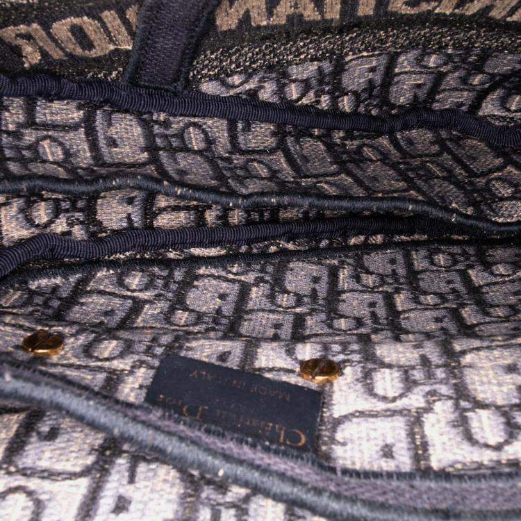 Pre Owned Dior Blue Oblique Embroidered Canvas Saddle Bag