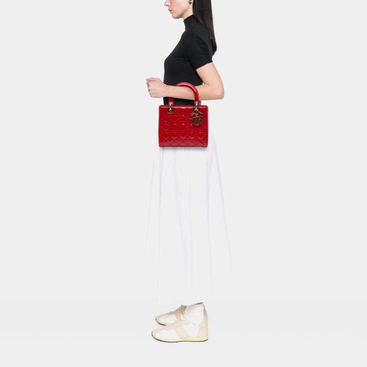 Pre Owned Dior Red Medium Patent Cannage Lady Dior